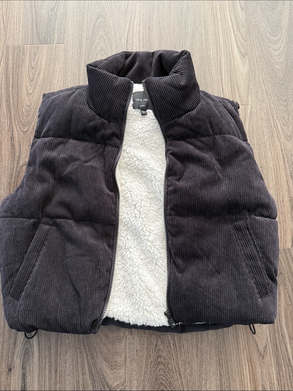 Love Tree Women’s Black Corduroy Puffer Vest with Sherpa Lining